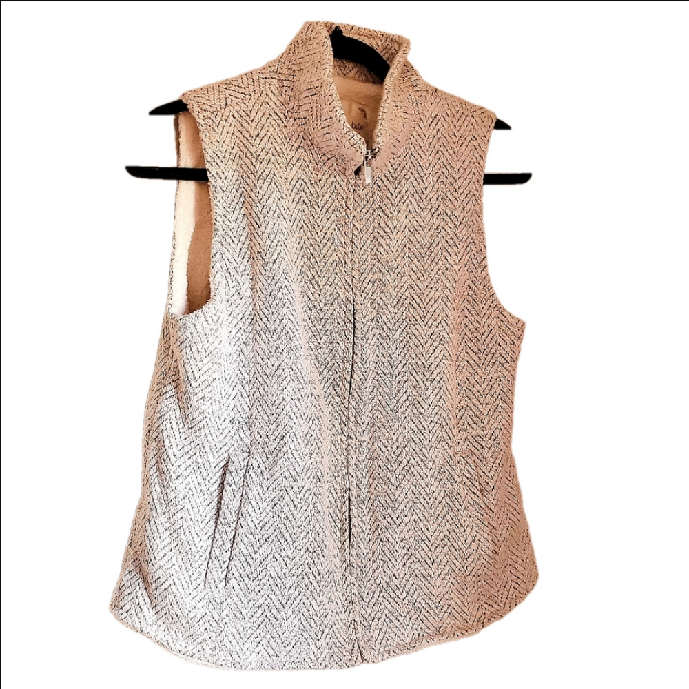 ALTAR'D STATE Herringbone Fleece Lined Vest Jacket Medium Weight Size S Cream